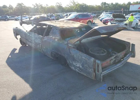 1976 Cadillac Eldorado из США, поврежденный, VIN 6L47S6Q271267